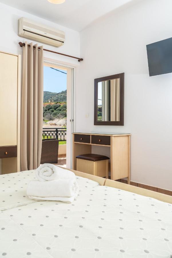 Bluewind Apartments - Near The Sea Kíssamos Екстериор снимка